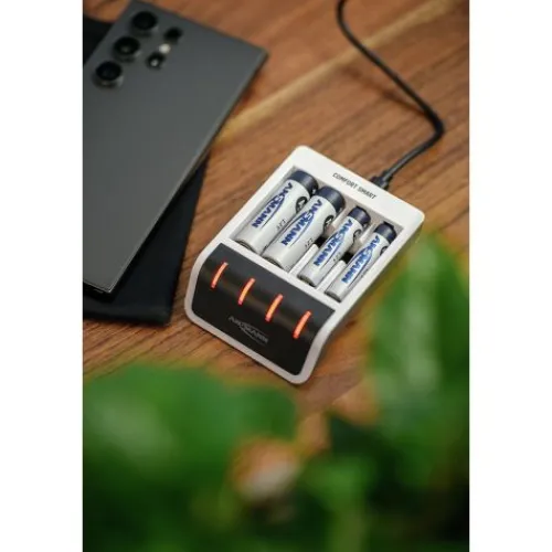 ANSMANN AG Akku-Ladegerät Comfort Smart + 4× AA 2100mAh^ Akku-ladegeräte